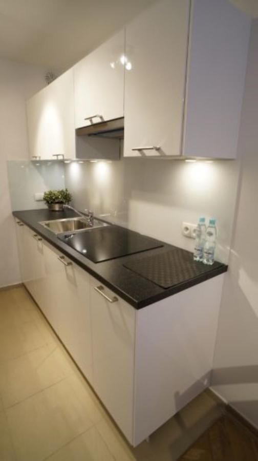 Bagno 16 . Air conditioning . Varsavia Esterno foto